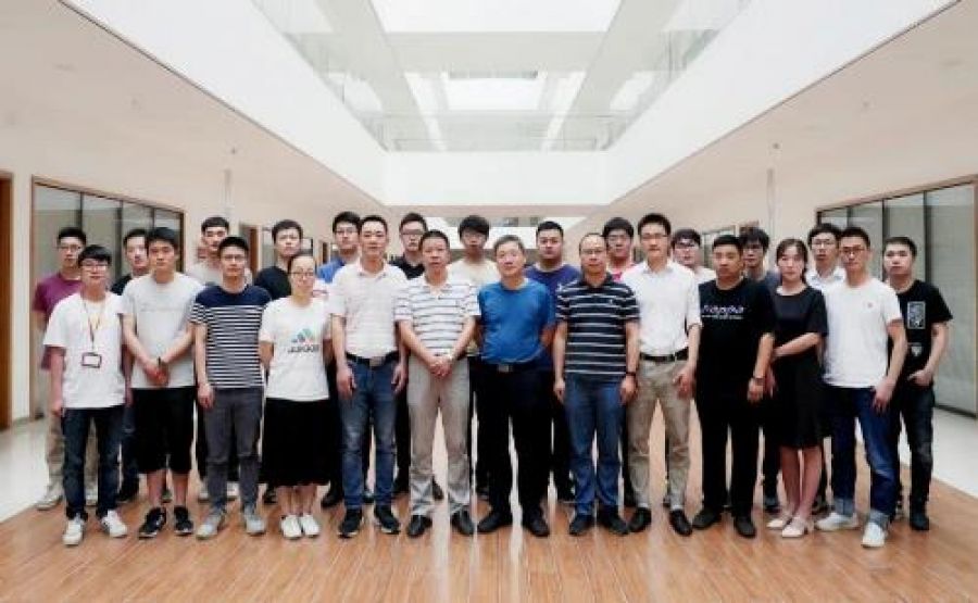 1619446836319932IICG.jpg 20210407081337_24712.jpg