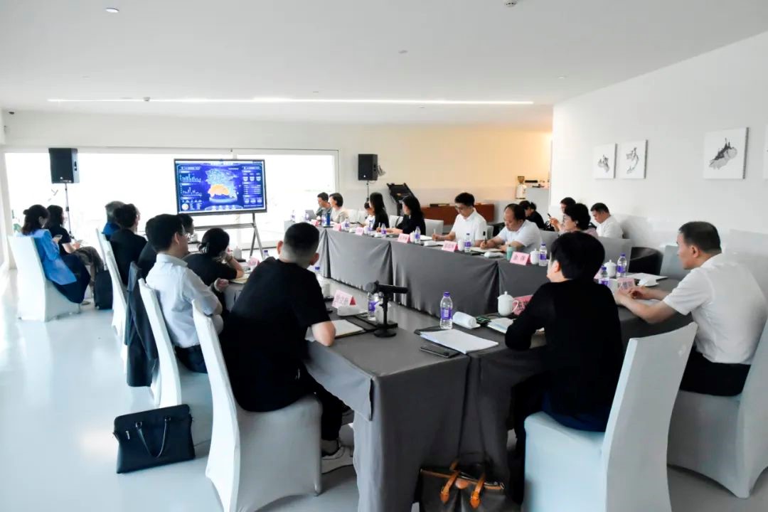 1686620348742852GBb3.jpg 1.jpg